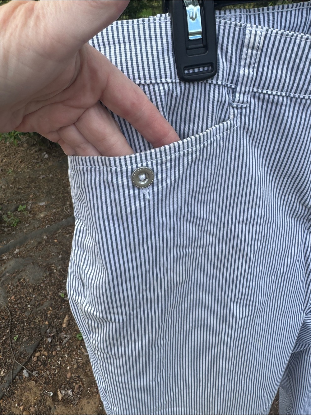 Karen Scott Blue and White Striped Capris with Button Cuffs - Picture 4 of 13
